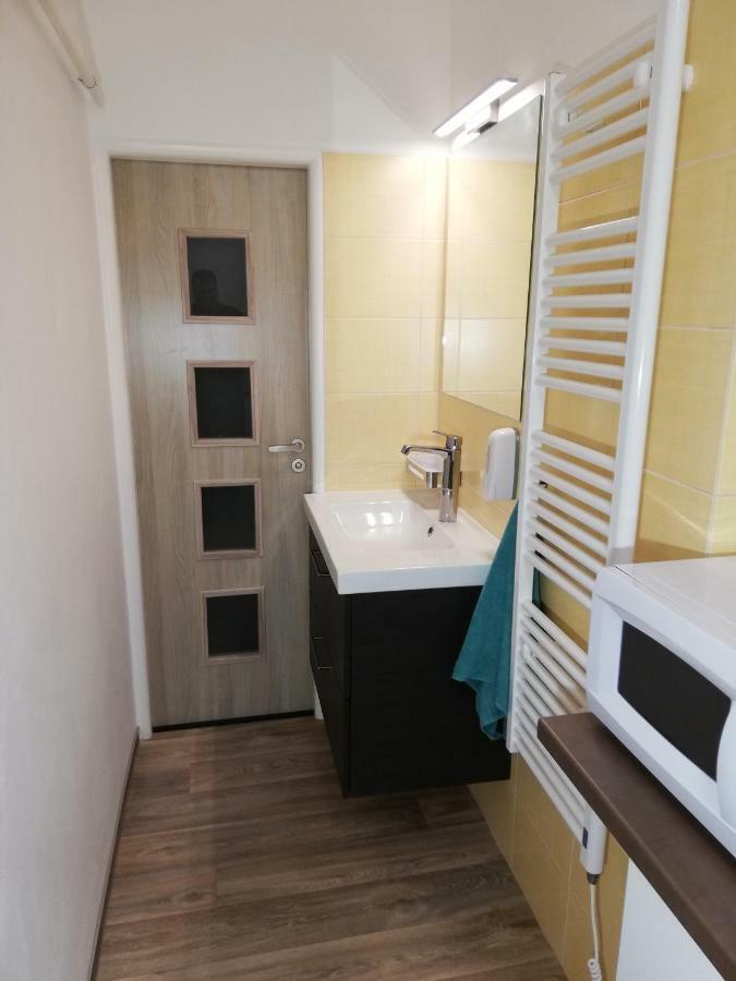Apartmany Pod Divadlem 즈노이모 외부 사진