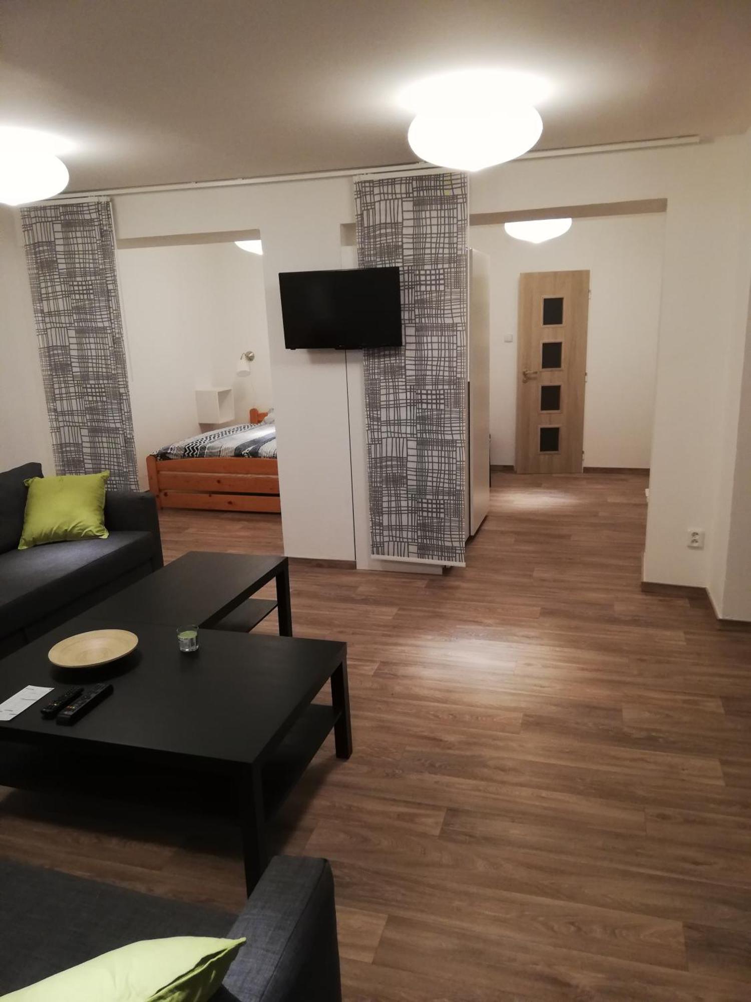 Apartmany Pod Divadlem 즈노이모 외부 사진