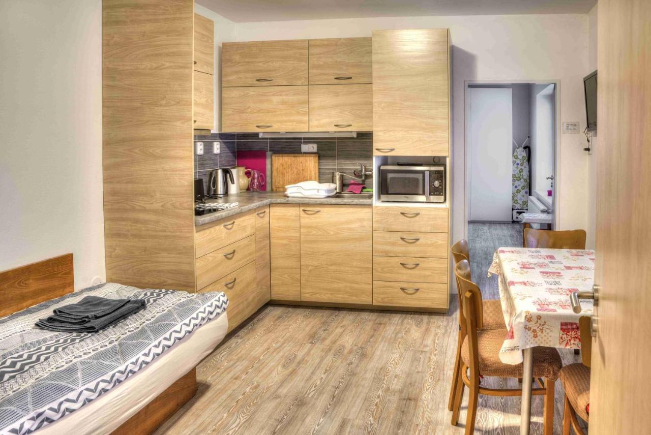 Apartmany Pod Divadlem 즈노이모 외부 사진